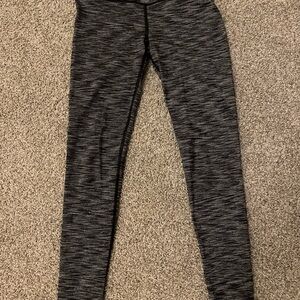 Victoria Sport Sleek Black Leggings